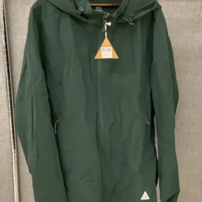 PNW & Lulu Lemon in Large Men’s