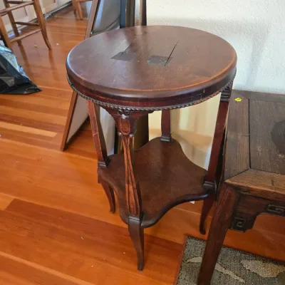 Sale Photo Thumbnail #54: Antique round mahogany accent table 