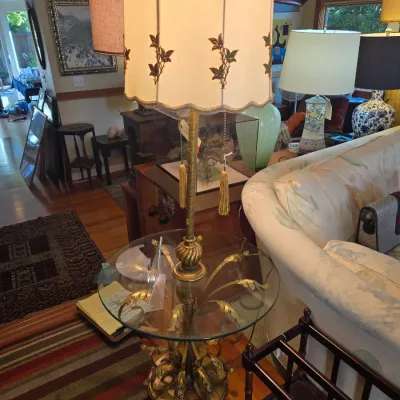 Sale Photo Thumbnail #31: Vintage Hollywood Regency gilt metal floor lamp 