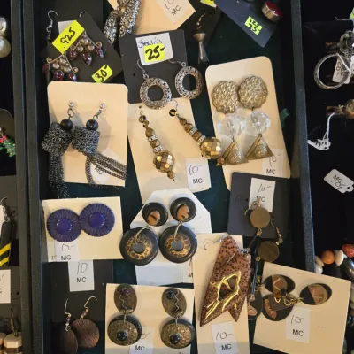 Sale Photo Thumbnail #123
