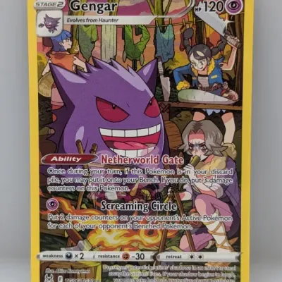 Pokémon TCG Gengar Trainer Gallery full-art card (TG06/TG30) illustrated by Akira Komayama, released in 2022.