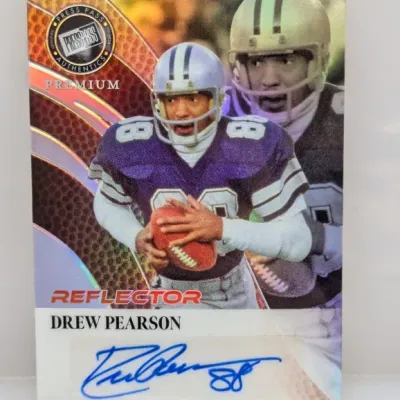 Press Pass Premium Reflector Drew Pearson autographed football trading card featuring a certified authentic blue-ink signature.