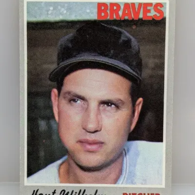 1969 Topps Hoyt Wilhelm baseball card #375, featuring the Braves pitcher in vintage condition.