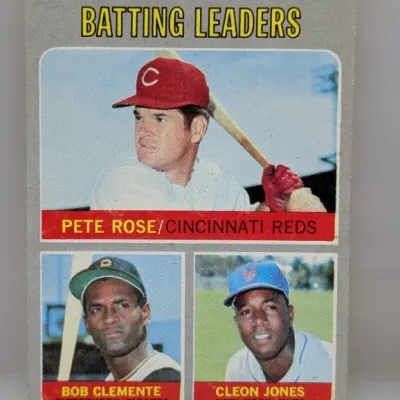 1970 Topps #61 1969 National League Batting Leaders baseball card featuring Pete Rose, Roberto Clemente, and Cleon Jones.