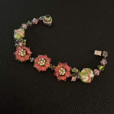 Floral Lampwork Glass & Crystal Bead Bracelet