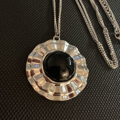 Vintage Silver Tone Pendant Necklace with Black Cabochon