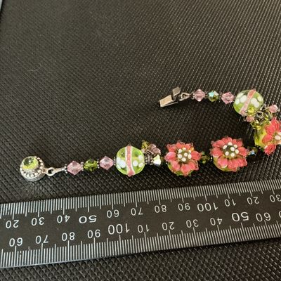 Floral Lampwork Glass & Crystal Bead Bracelet