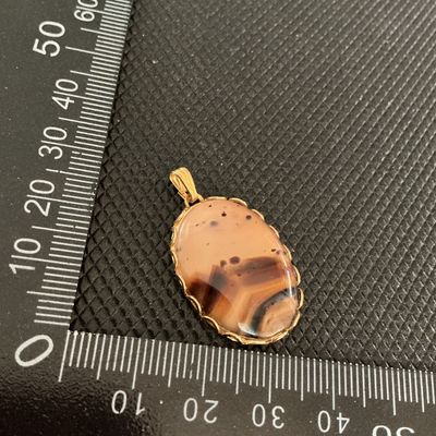 Vintage Oval Agate Stone Pendant in Gold Tone Setting