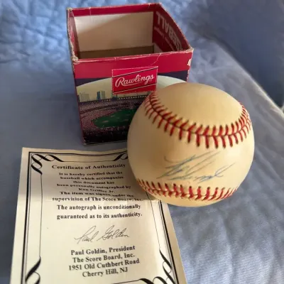 Ken Griffey Jr. Signed Baseball with Score Board Certificate