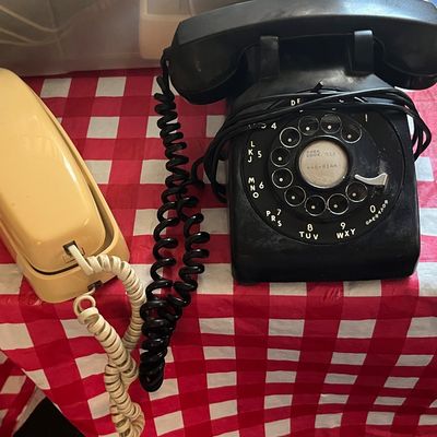 Multiple styles of 
Rotary Phones