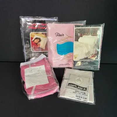 Silk & Satin Pillowcases 