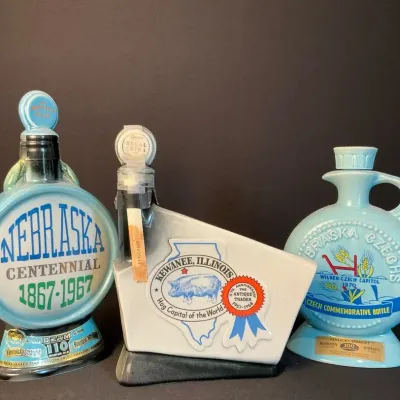 1968 Jim Beam The Antique Trader, Kewanee, Illinois Decanter & More
