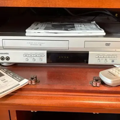 Panasonic VHS DVD Player