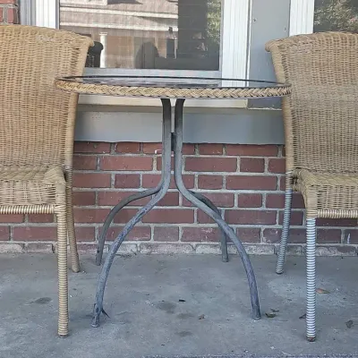 Round Glass-Top Patio Bistro Table & Chairs