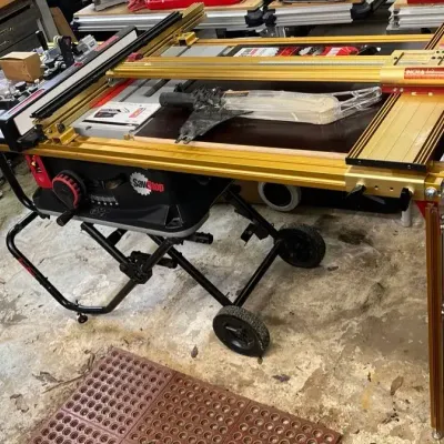 Saw Stop Jobsite Saw Pro Model JSS