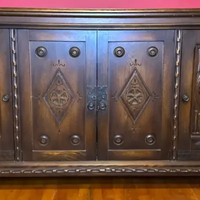 Vintage Carved Dark Oak Wood Buffet/Credenza