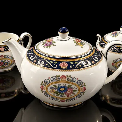 Wedgwood Runnymede W4472 Bone China 3-Piece Tea Set – Made in England