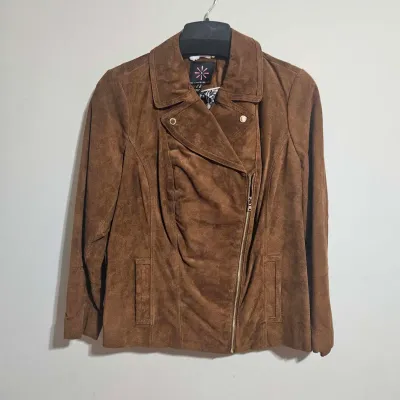 Sale Photo Thumbnail #855