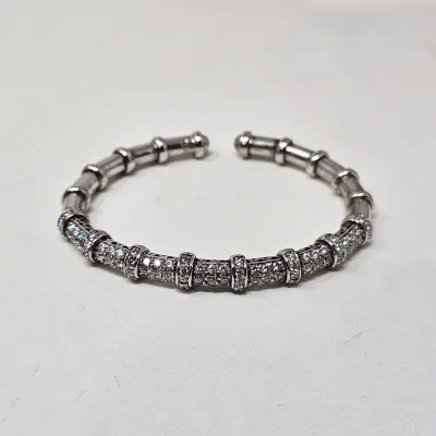 Sale Photo Thumbnail #379