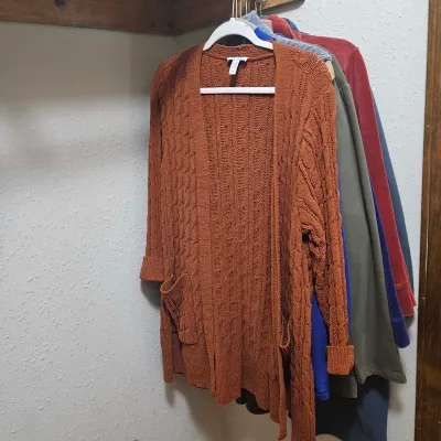 Sale Photo Thumbnail #722
