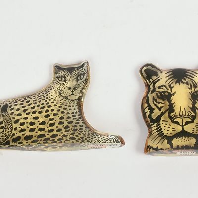 TWO LUCITE BIG CATS BY ABRAHAM PALATNIK.