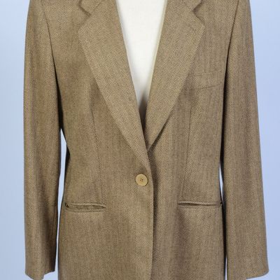 GIORGIO ARMANI CASHMERE JACKET, SIZE 48.