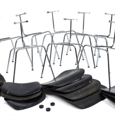 EIGHT HERMAN MILLER DCM CHAIRS.