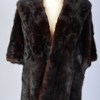 MADEMOISELLE FURS SHAWL.