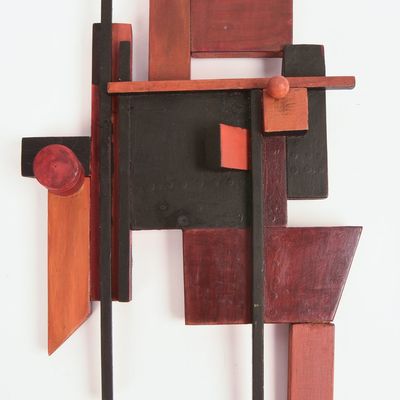 LAURIE ROTTROCH. WOODEN SCULPTURE.