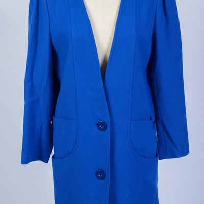 VALENTINO BLAZER IN BLUE, SIZE 40/6.