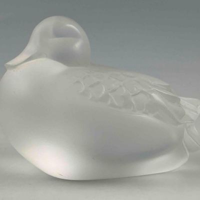 Lalique Canard Dormeur (Sleeping Duck) Crystal Figure