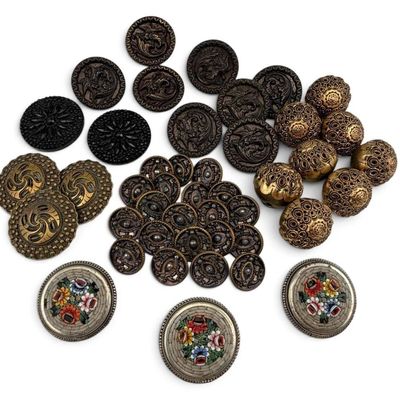 Collection of Antique & Vintage Buttons, Including Italian Micromosaic