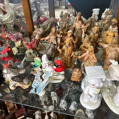 Sale Photo Thumbnail #111