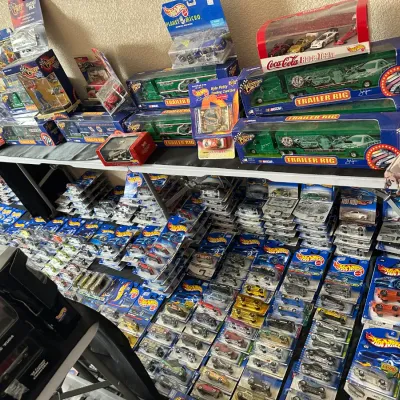 Sale Photo Thumbnail #374