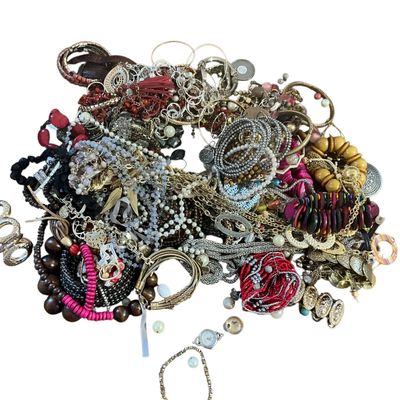 Sale Photo Thumbnail #54: Over 7 Pounds Misc. Costume Jewelry, Watches & More