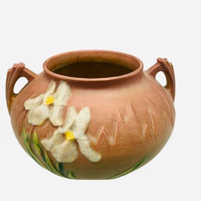 Sale Photo Thumbnail #14: Roseville #357 Art Deco Floral Iris Vase