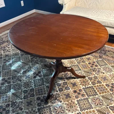 Vintage Mahogany Round Tilt-Top Pedestal Table
