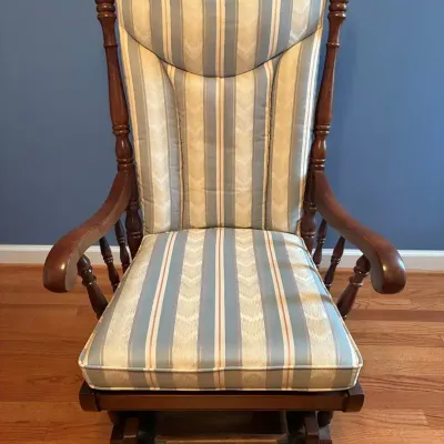 2nd Classic Wooden Spindle Back Glider Rocker