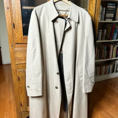 Harry Schaffner & Marx Tan Trench Coat 