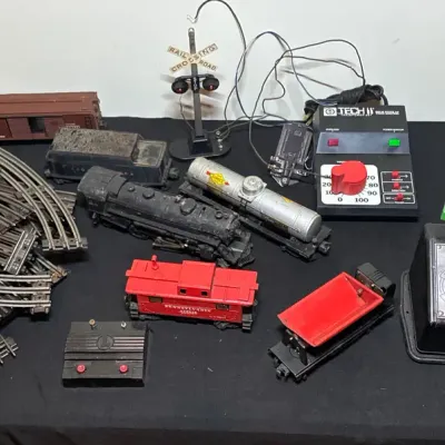 O Gauge Lionel Locomotive Train And Accessories 