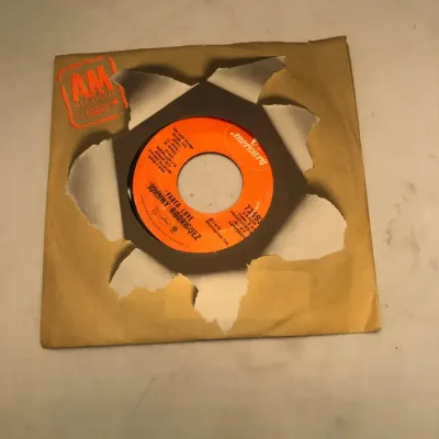 Johnny Rodriguez “Dance with Me (Just One More Time)” / “Faded Love” Mercury 73493 45 RPM Single