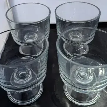 Set of 4 Clear Glass Footed Tumblers / Dessert Cups – Ribbed Design