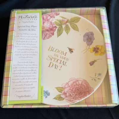 Hallmark Nature’s Sketchbook “Bloom on Your Special Day!” 9-Inch Ceramic Plate