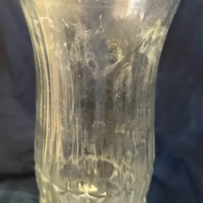 Vintage Ribbed Clear Glass Vase – Flared Top Decorative Flower Vase
