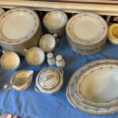 Sale Photo Thumbnail #131