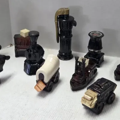 Vintage Avon Wild West Aftershave Decanter Bottles 