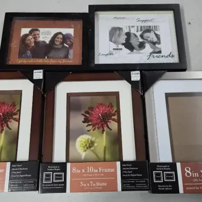 Bed Bath & Beyond Picture Frames & Others