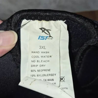 Sale Photo Thumbnail #325: Clothing tag detail for an IST Proline neoprene item, size 3XL.