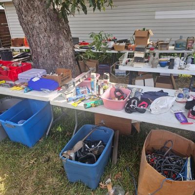 Estate sale photo