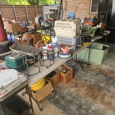 Estate sale photo